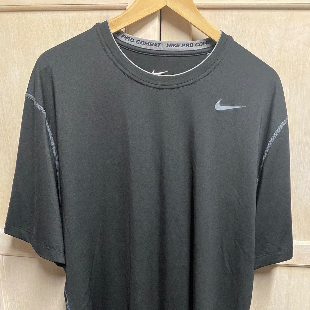 Mens Nike Pro Combat Fitted Dri-Fit Black Short Sleeve Shirt Sz XXL